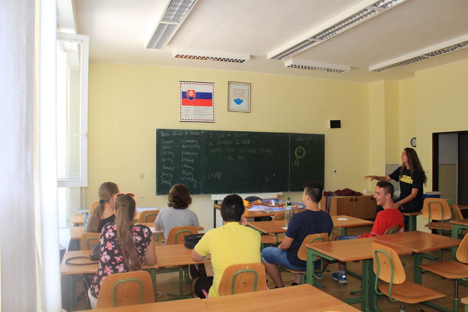 Developed Programs Volunteer teaching in a nice classroom
