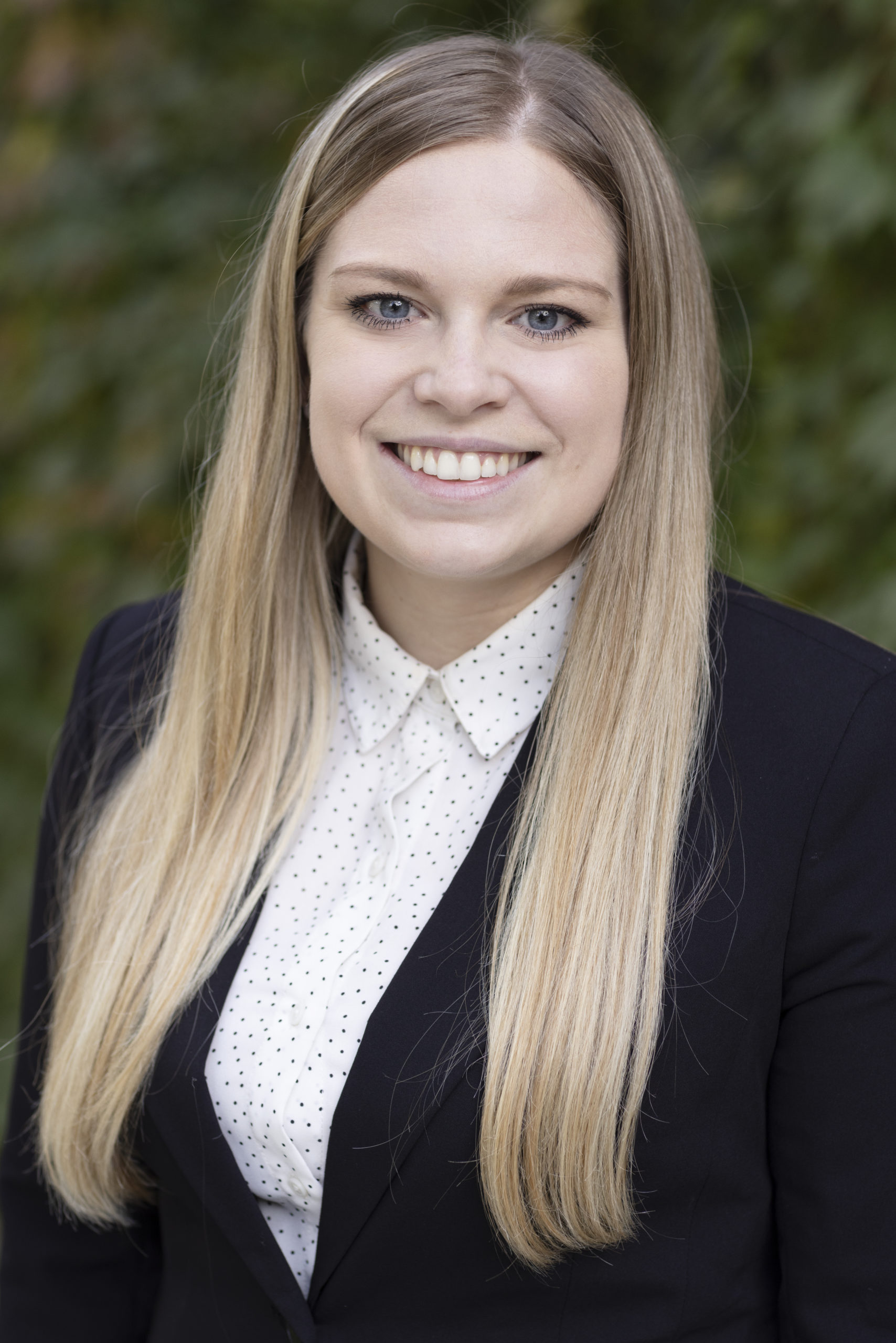 9Y9A7275 - Kari Fischer